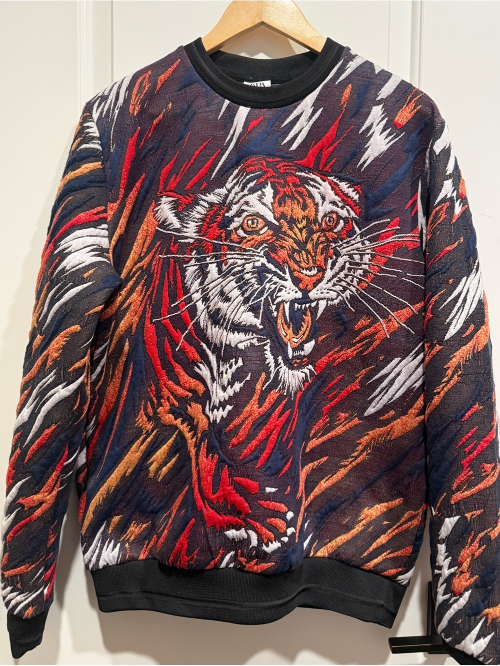 Men’s Tiger Graphic Crewneck Sweater - Multicolor
